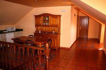Отель Casona Rural Los Trobos Villar de Otero Экстерьер фото