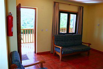 Отель Casona Rural Los Trobos Villar de Otero Экстерьер фото