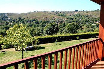 Отель Casona Rural Los Trobos Villar de Otero Экстерьер фото